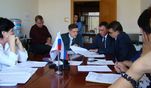 ОНФ и Профсоюзы Сахалина обсудили уровень заработных плат учителей и врачей ОНФ и Профсоюзы Сахалина обсудили уровень заработных плат учителей и врачей