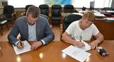 В Сахалинской области улучшены положения для работников, установленные отраслевым соглашением в сфере ЖКХ